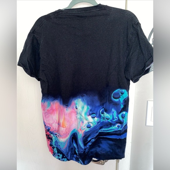 Hollister Men's Black and Blue‎ pink Graphic T-Shirt summertime medium - Picture 8 of 9